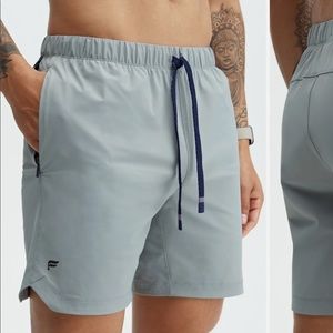 Fabletics short bermuda